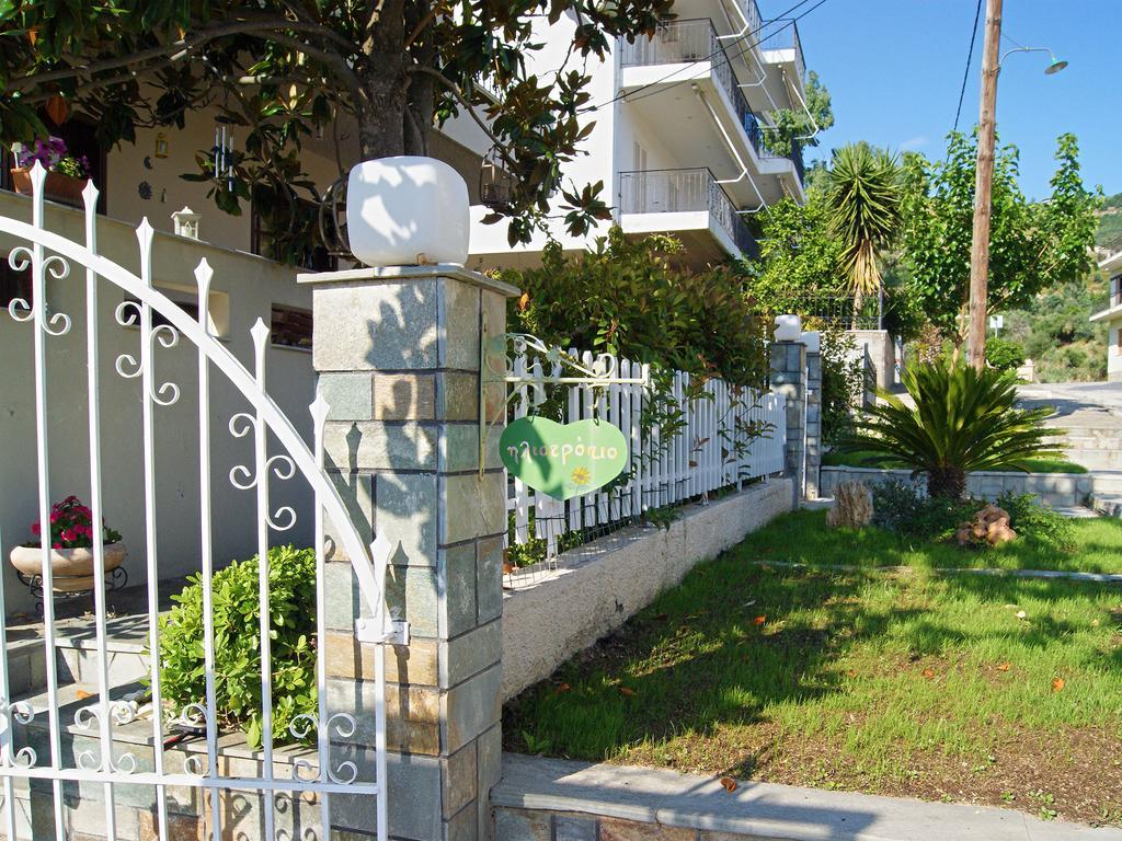 Iliotropio Studios Loutra Edipsou  Exterior photo